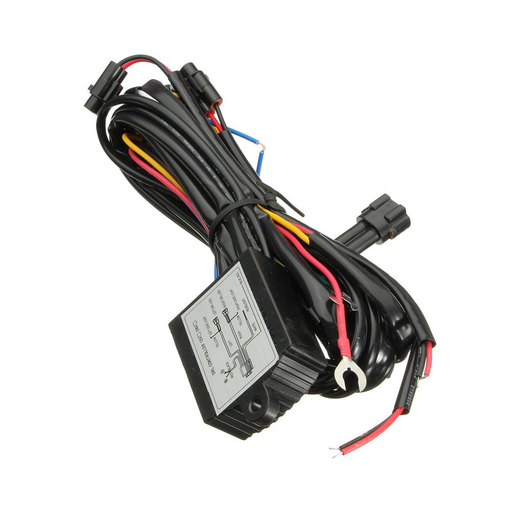 Auto DRL Controller Auto LED Tagfahrlicht Relaiskabelbaum Dimmer Ein/Aus 12-18V mit Stroboskop- & Dimmfunktion