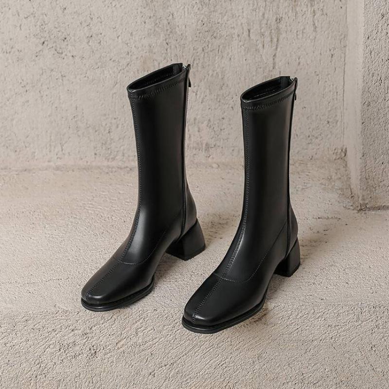 Korean version of comfortable low-heeled Martin boots women's solid color large size women's boots rear zipper square head autumn and winter s