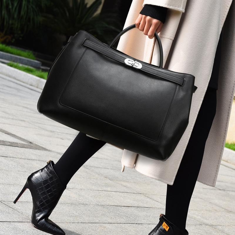 Tote Bag, European and American Fashion Large Capacity Bag, Women's New High-end Casual Shoulder Bag, Simple Women's Handbag