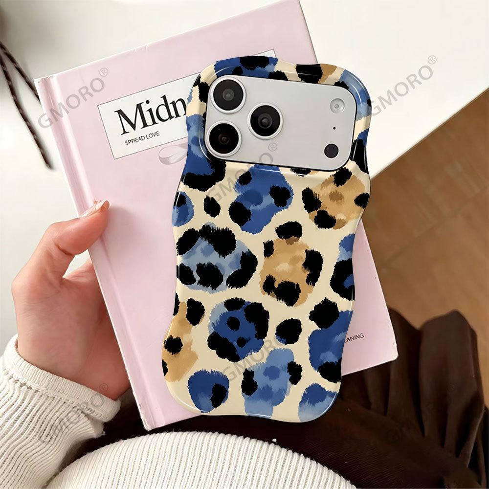 Fashion Contrasting Leopard Print Mobile Phone Case iPhone16pm Glossy Wavy Film Two-in-one Apple 17 Is Hot In Europe and America