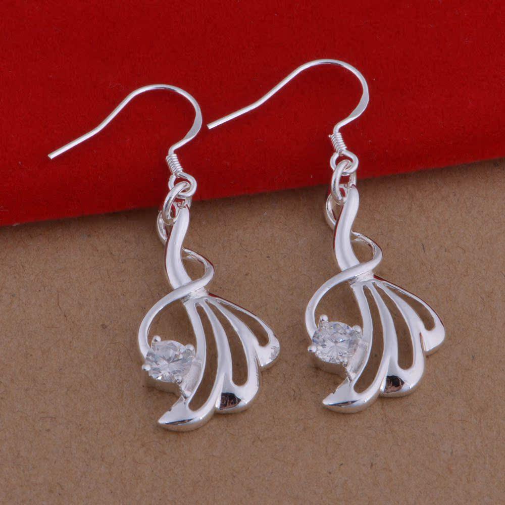 

Korean Style Three-Leaf Diamond Earrings - 925 Sterling Silver Plated