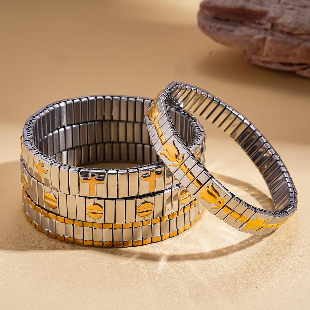 Brățară Elastică cu Nituri Geometrice în Formă de Cruce din Oțel Inoxidabil pentru Femei