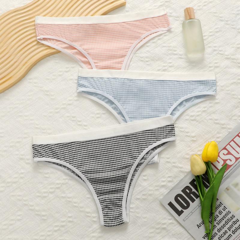 

3 Pairs of Women s Spring and Summer Sexy Cotton Non Scratch Breathable Sports Briefs S