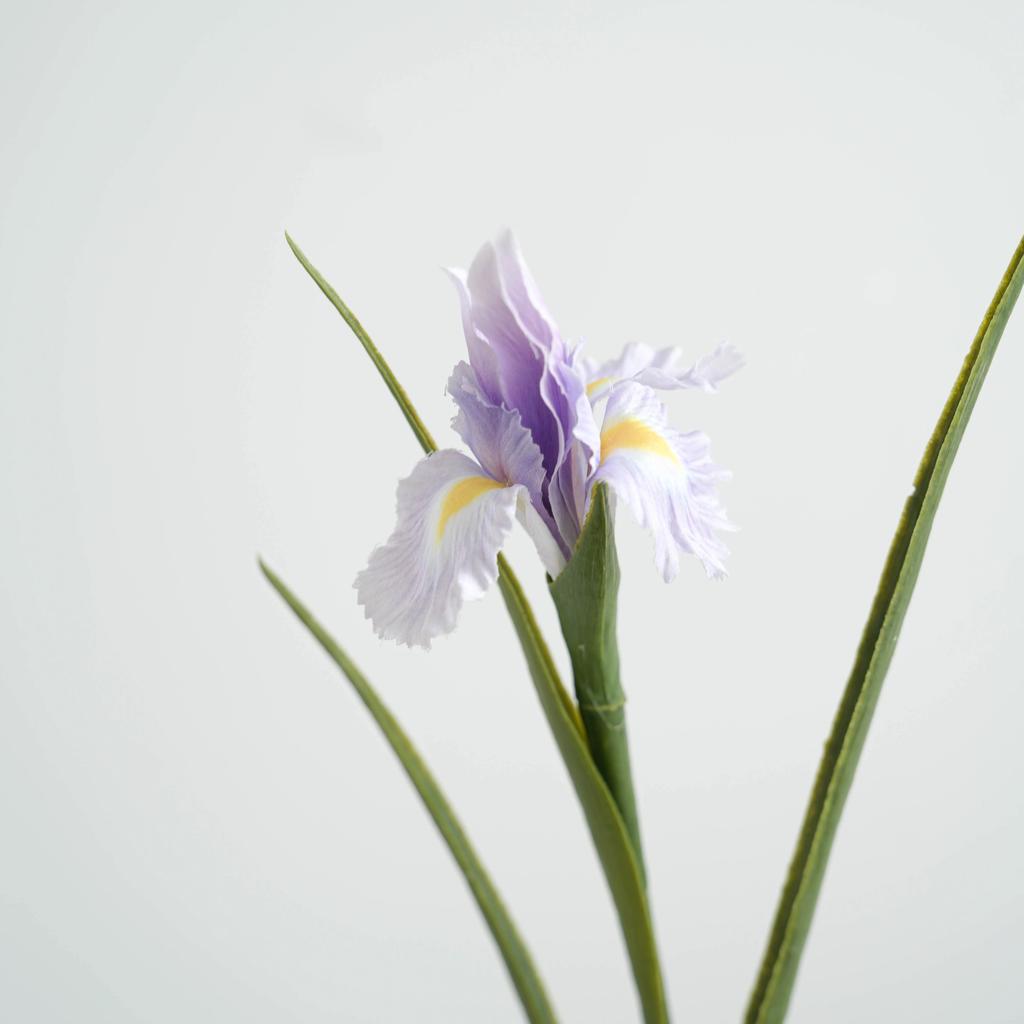 Artificial Iris Flower Fabric Flower Arrangement Lifelike Faux Floral for Home Wedding Party Decoration