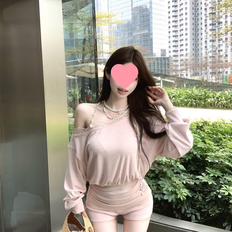 Korean-Style Lace Patchwork Long Sleeve T-Shirt - Spring 2025 Fashion: Sexy, Slimming, Modal