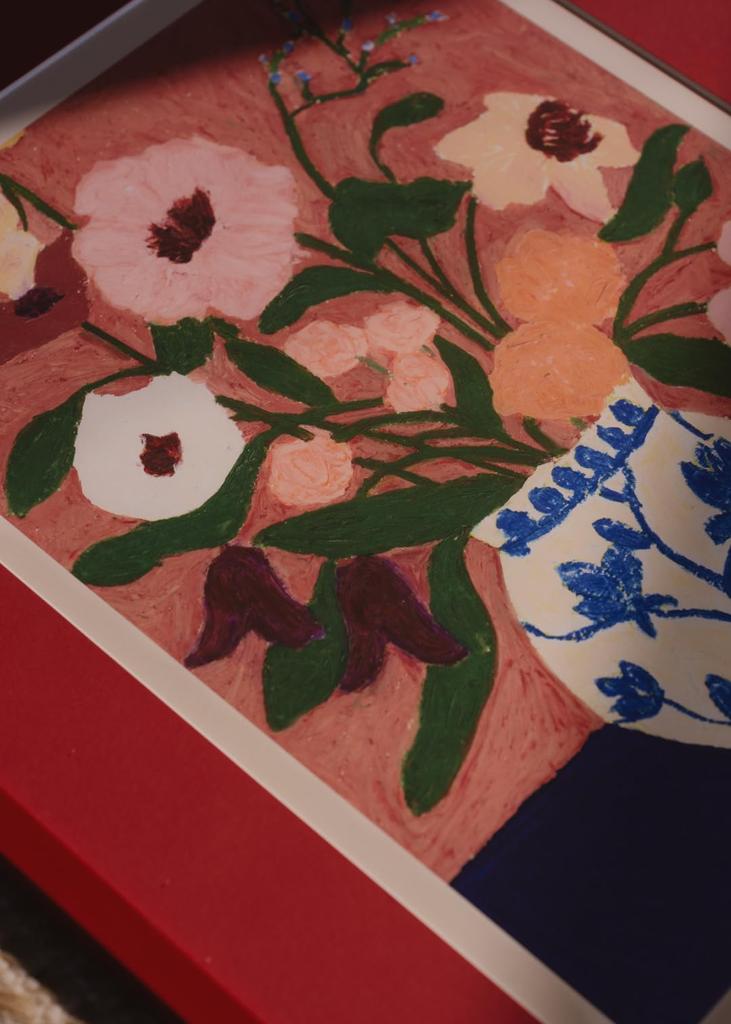 THE POSTER CLUB Poster Club Flowers on Blue Table Carla Llanos 30×40cm