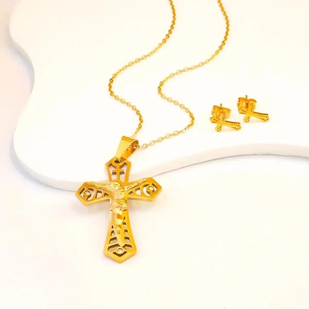 Stainless Steel Christian Jesus Cross Necklace for Women Men Chains Religion Cross Pendants Jewelry Prayer Gifts