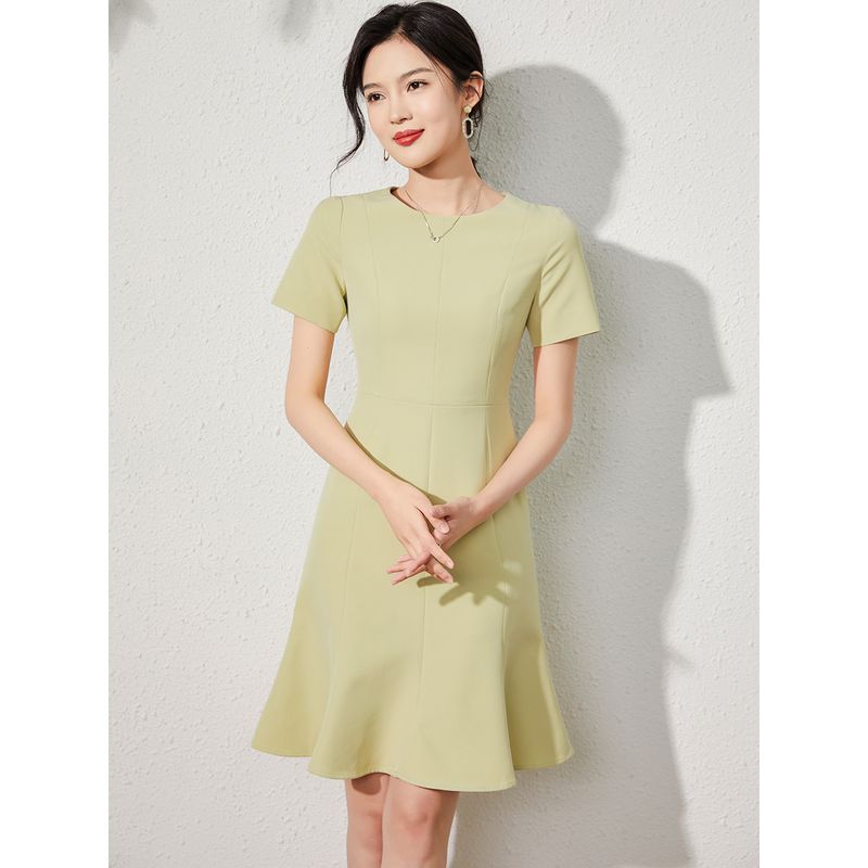 

Минималистичное платье Элегантность лета с авокадо Зеленое с коротким рукавом Light green 3XL