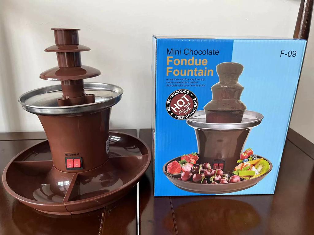 Kaufe Mini-Schokoladenbrunnen mit drei Etagen für Kinder - DIY Heiz- und Schmelzmaschine zum Preis ab 6.45