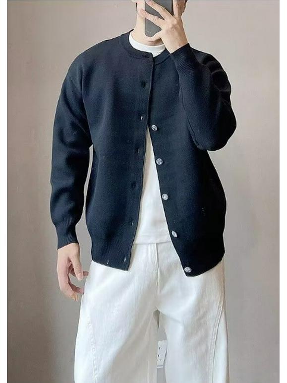 Men's Korean Style Knit Cardigan - Autumn/Winter Casual Loose Sweater, Round Neck, Trendy and Simple.