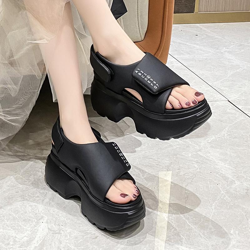Mode Sandalen für Frauen 2024 Sommer Neue 8cm Erhöhte Fisch Mund Keil Dicken Sohlen Plattform Römischen Sandalen