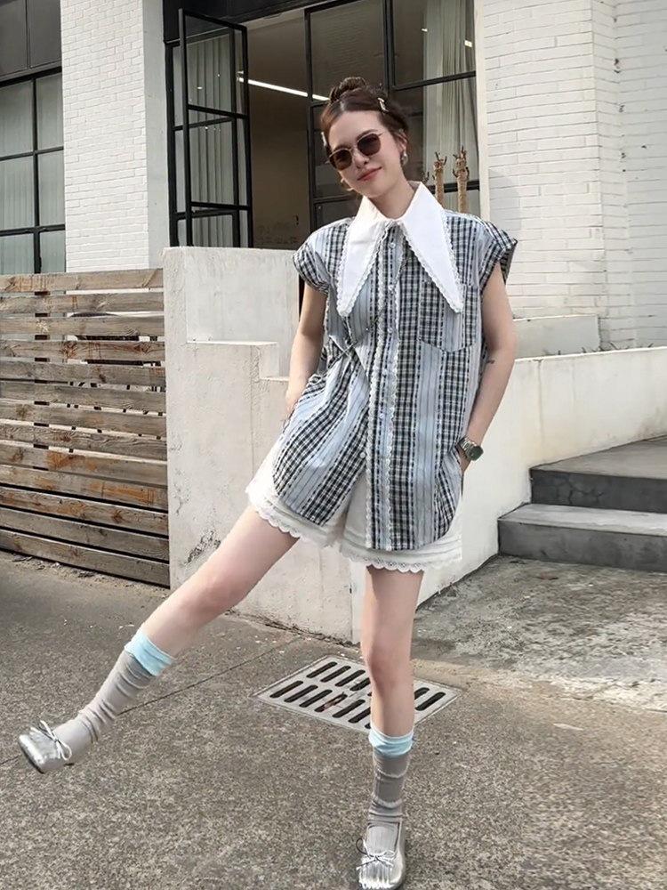 

Women s Retro Plaid Sleeveless Shirt, Lace Trim, Mid-Length, Pointed Collar, French Style. S