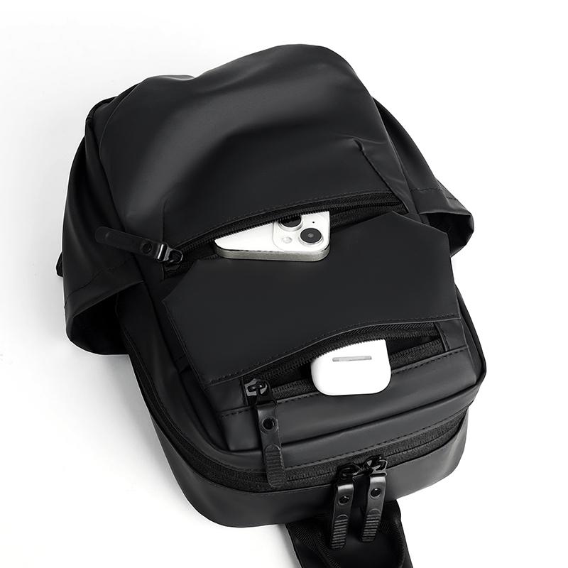 Men's Large Capacity Chest Bag Lightweight Waterproof Outdoor Sports Bag Multi-Power Crossbody Bag