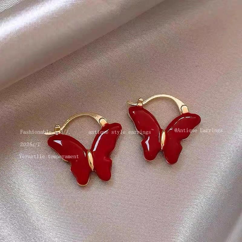Maillard Coffee Color Amber Earrings Women's Autumn and Winter High-end Commuter Style Earrings Light Luxury Niche Design Earrings