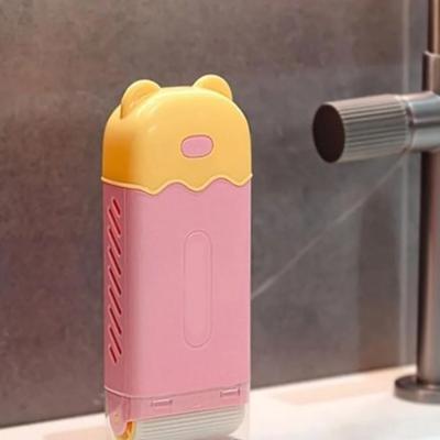 Waterproof Bear-Shaped Rolling Soap Holder Plastic Sealing Self-Draining Soap Box with Bubble Roller Soap Storage Box Travel