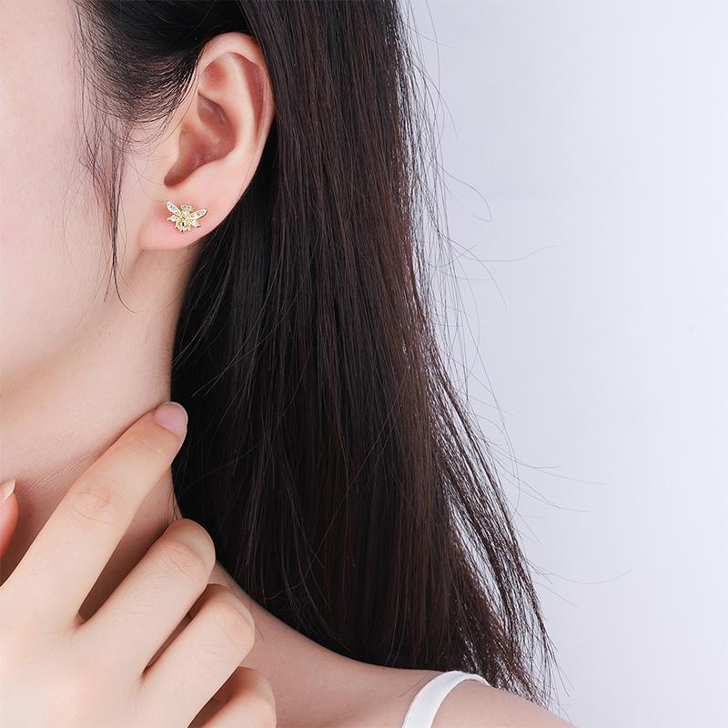 Creative Bee Shape S925 Silver Earring for Women's High-quality Zircon Earrings Jewelry Anniversary Gift Sterling Silver Jewelry