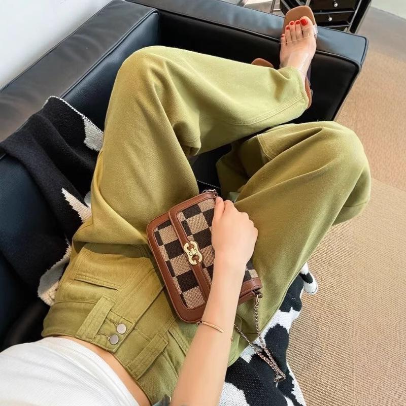 2024 Women's Trendy Wide-Leg Jeans - Loose, Slimming, Straight-Leg Design for Spring & Autumn