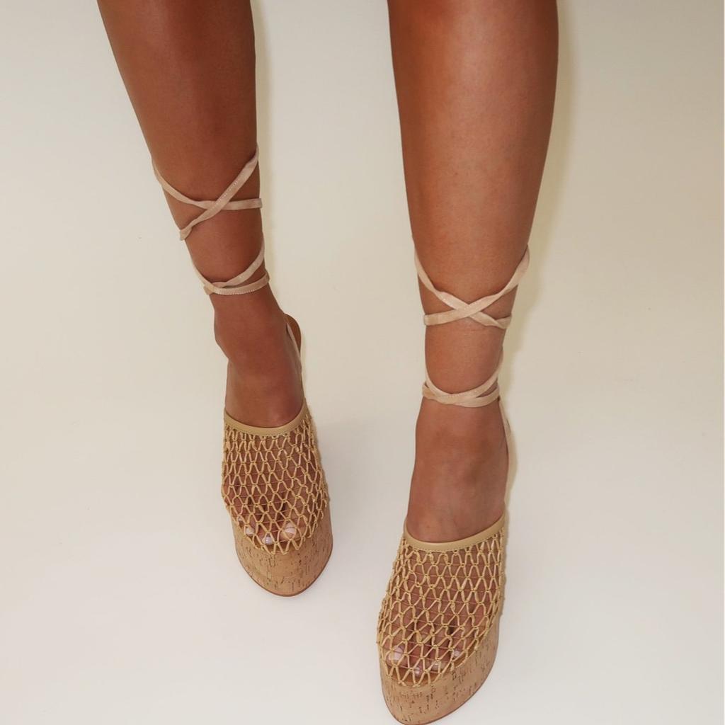 Fashion Thick-soled Wood Grain Waterproof Table Fishing Net Sandals Women's Summer Wear 2025 New Classic Versatile Platform Sandals