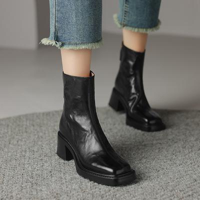 Französische Retro-Kurzstiefel mit dickem Absatz für Damen, Herbst und Winter 2024, neue Stiefel mit eckiger Spitze und hohem Absatz, schlanke Martin-Stiefel, Einzelstiefel