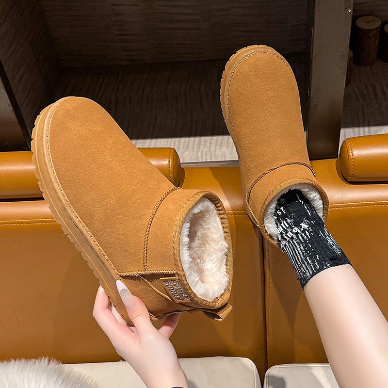 Snow shoes large size winter new flat-bottomed short tube large cotton shoes piled thickened warm snow boots women