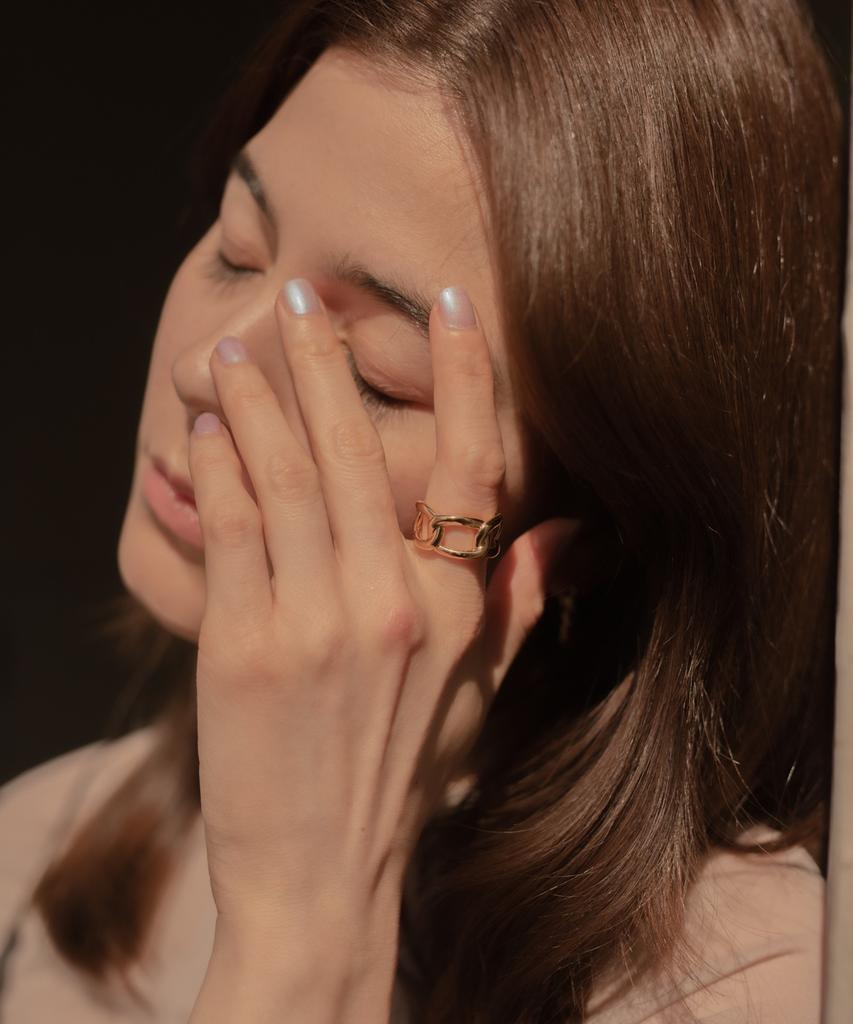 Novice Tokyo Chain Ring / Gold