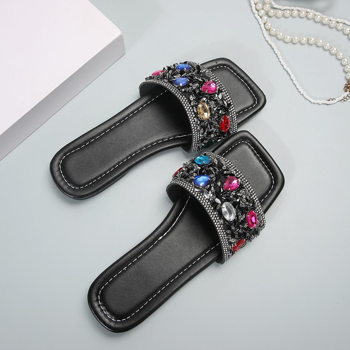 2024 2024 Женские роскошные шлепанцы для отдыха на природе — фото 5