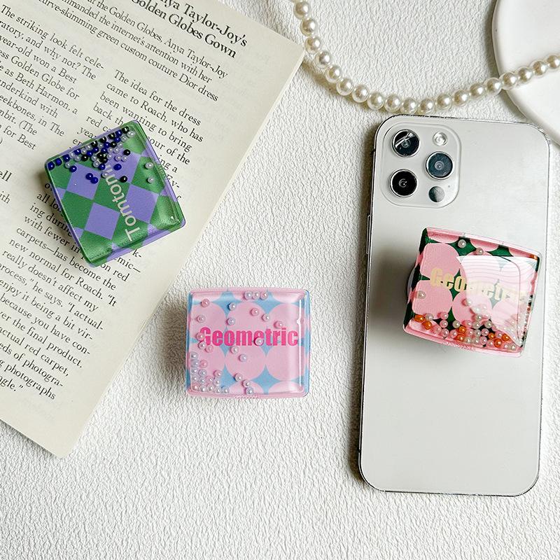 Mobile Phone Airbag Bracket, Small Fresh Quicksand Beads, Back Sticker, Retractable Desktop, Lazy Ring Buckle, Women'S Model.