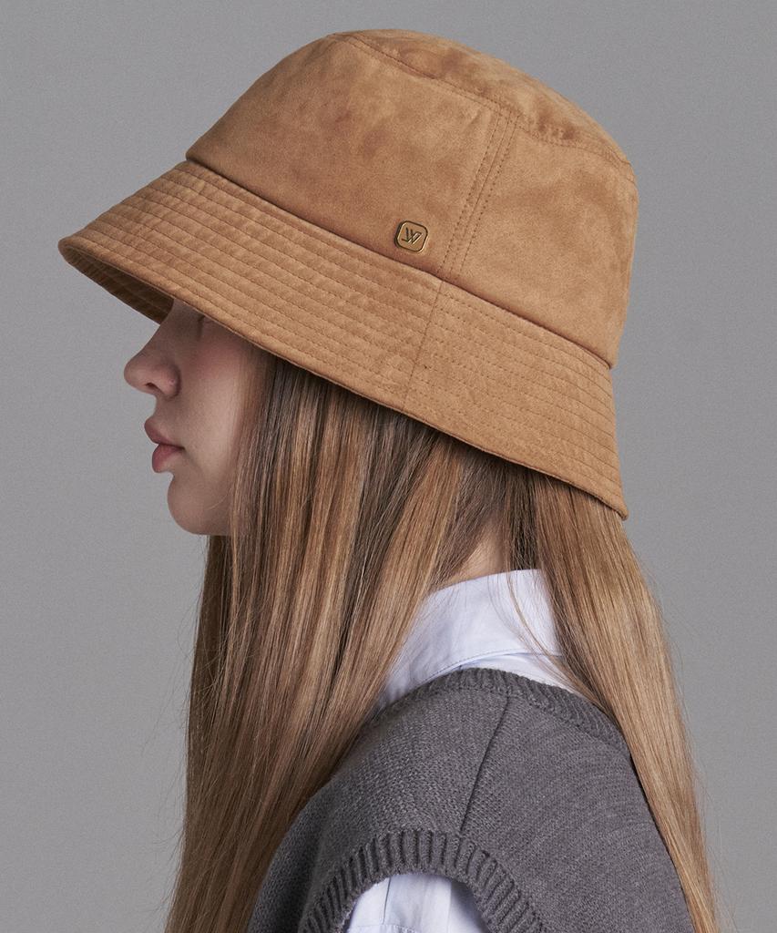 Hwaiteusaenjeu Suede Bucket Hat Stron (4 Colors)