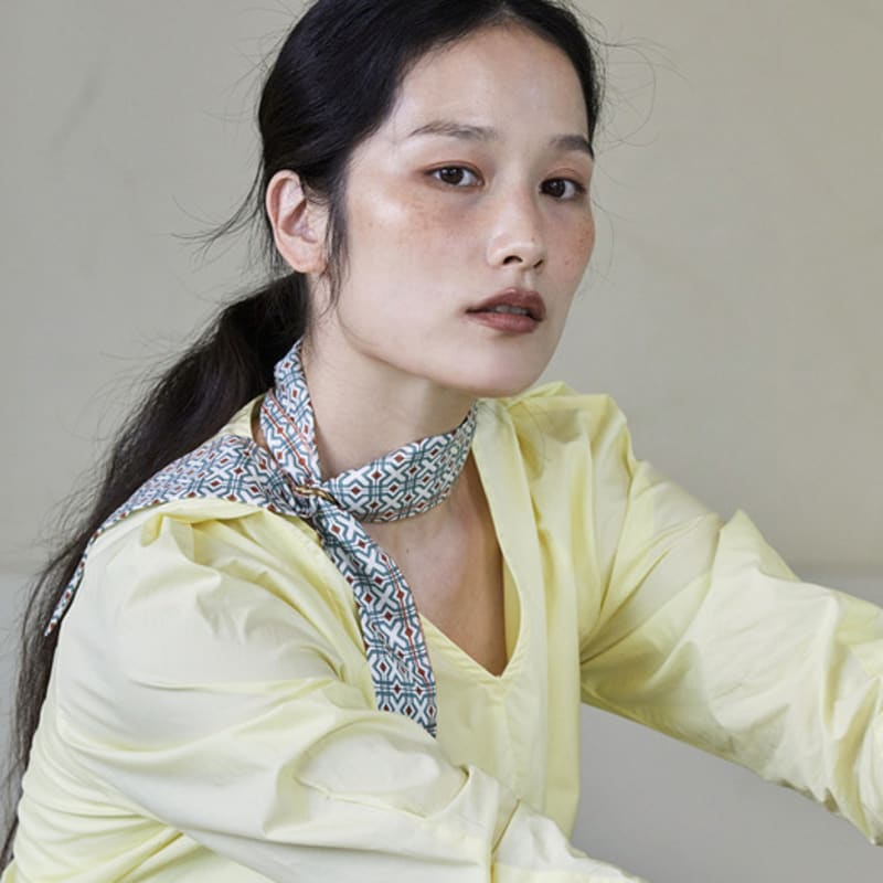 ANA MAISON Two Provence Silk Twilly Scarf [PMT-1397]