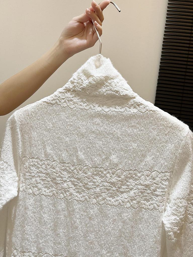 Gradient Lace High-Neck Long Sleeve Top - Chic Autumn/Winter Layering Cover-up
