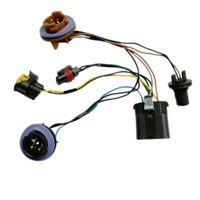 Otomobil Elektroniği Aksesuarları – Kablolar, Adaptörler ve Soketler
