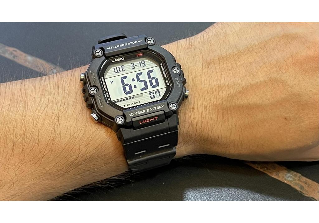 Casio Watch Modern Men's AE-1600H-1AVEF, Black,