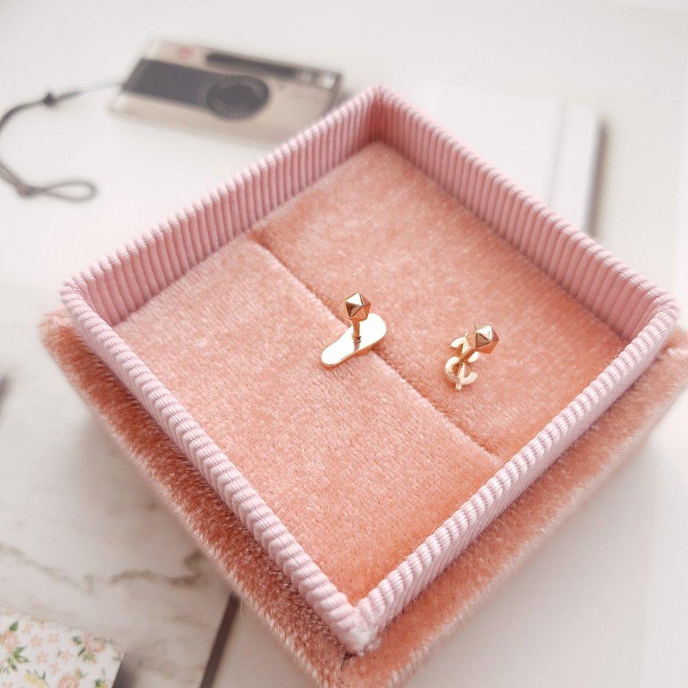 14K Gold Du204 Slipper Piercing