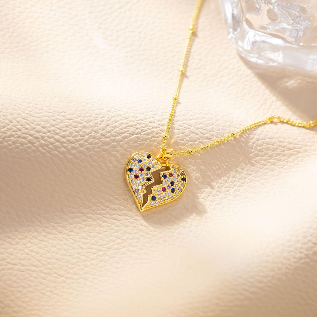 Heart-shaped Women's Necklace, Non-fading Clavicle Chain with Micro-inlaid Colored Zircon, Elegant Pendant Accessory