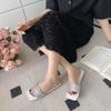 Xiaoxiangfeng Pearl One-word Drag Flat Bottom Non-slip Outer Wear Slippers 2025 Summer New Open-toed Fairy Wind Beach Mop