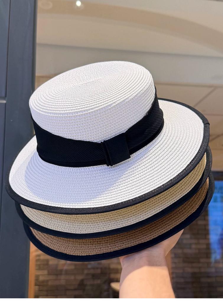 French Style Flat-Top Straw Hat Women's Summer Beach Vacation Wide Brim Sunshade Sun Hat Grass Hat for Sun Protection