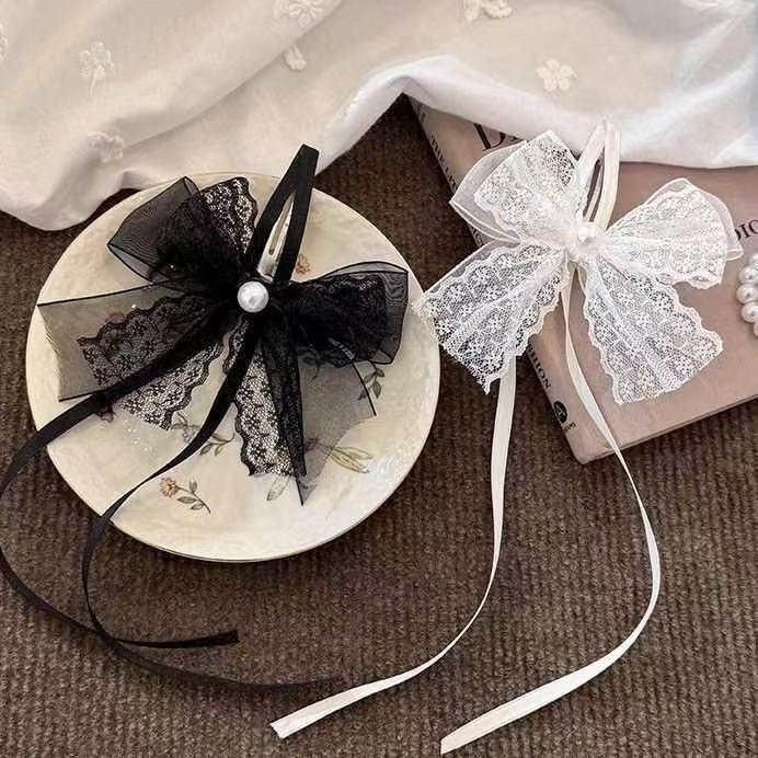 Gentle White Lace Bow Duckbill Clip for Bangs & Ponytails