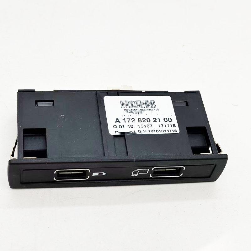 A1728202100 Geuine New USB Hub Input/Connector Control Module For Mercedes Benz A B GLA GLE OEM 1728202100