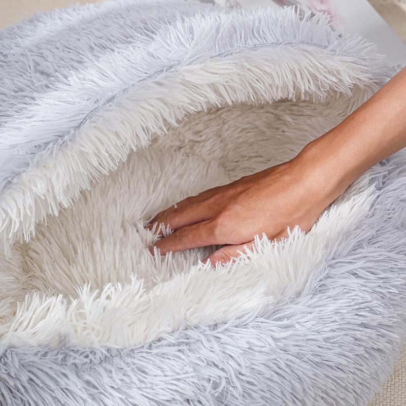 Cozy Winter Shell Pet Bed - Semi-Enclosed for Cats & Dogs