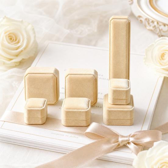 Jewelry Box, with Velvet Interior Shock-Proof Scratch-Proof Organizer, Apricot Soft Plush Jewelry Case for Rings Earrings Necklaces