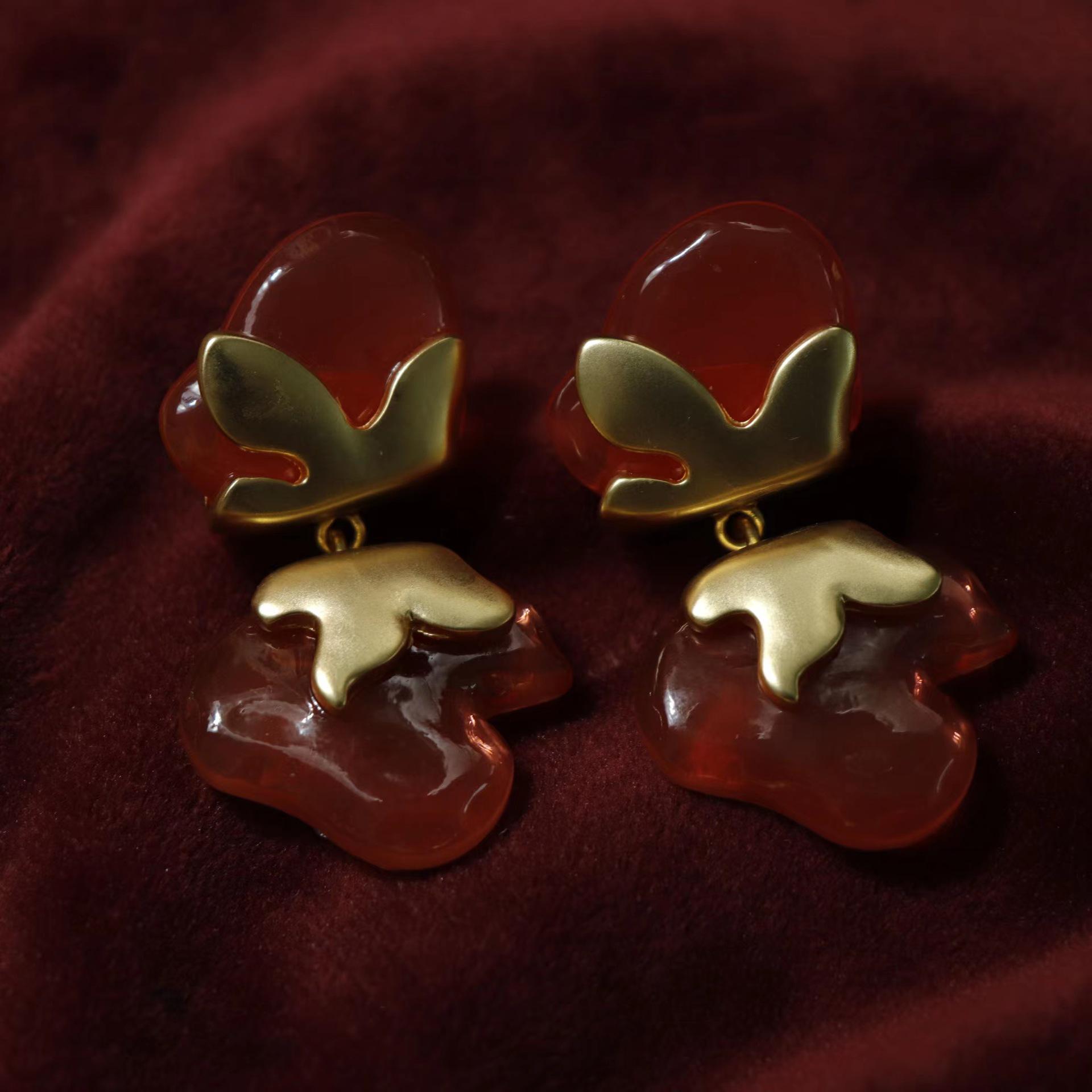 Elegant Retro Red Floral Gold-Plated Stud Earrings