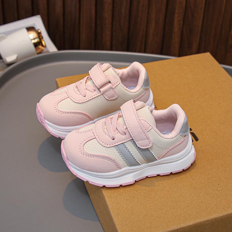 Lekkie buty sportowe dla chłopców i dziewcząt, oddychająca skóra, idealne dla maluchów uczących się chodzić, doskonałe na wiosnę i jesień.