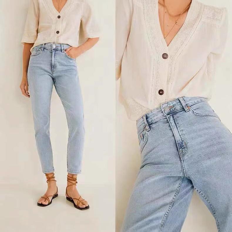 Women s High-Waisted Slim Straight Jeans S