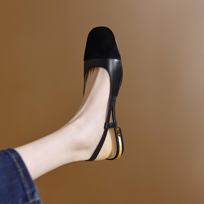 Xiaoxiangfeng color matching low-heeled bag head sandals women's 2024 summer new silver rear empty flat shoes