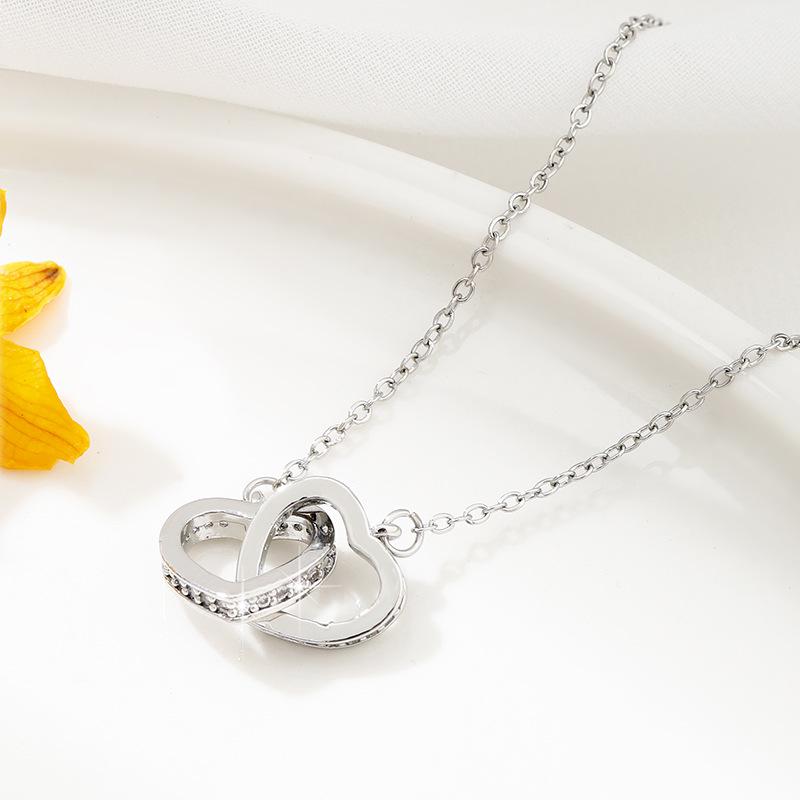 Luxury Heart-Shaped Double Ring Necklace with Zircon Inlay - Elegant Heart-to-Heart Pendant Design