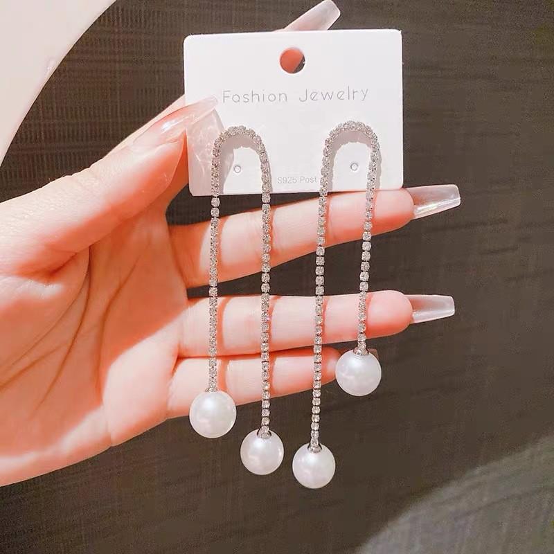 Long Tassel Pearl Earrings Full Rhinestone Dangle Drop Earrings Simple Elegant Jewelry for Women and Girls