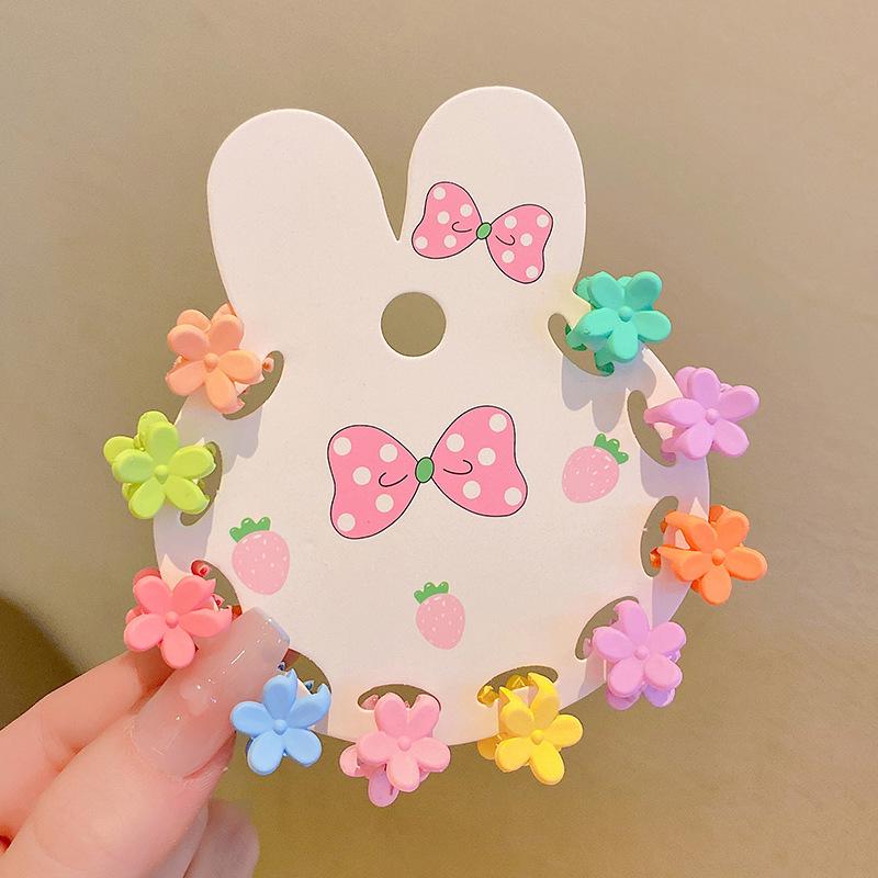 Baby Flower Hair Clip: Wispy Bangs Styling Tool for Girls - Small Claw Children's Hairpin