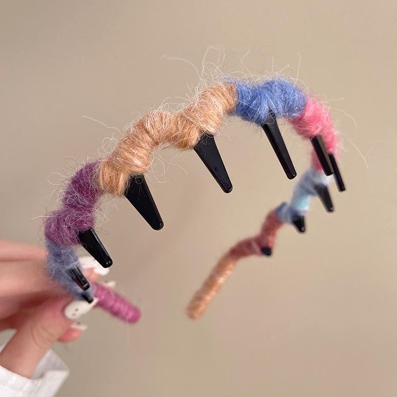 

Модные красочные шерстяные плетеные повязки на голову для женщин и девушек, изысканные элегантные зубчатые нескользящие повязки для волос, аксессуары для волос