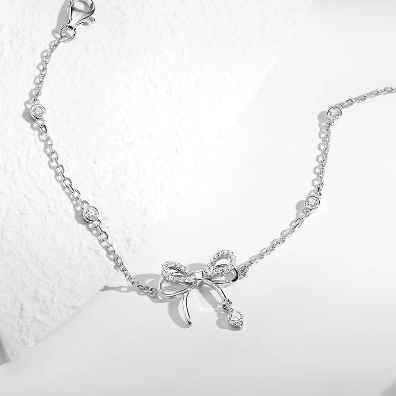 Elegant Cupronickel Butterfly Dream Bracelet for Women - Simple, Versatile, and Sweet Jewelry Gift