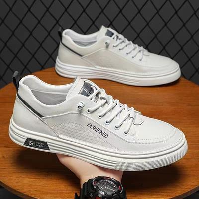 Herrenschuhe 2025 Frühling neue koreanische Version Trend vielseitige weiße Schuhe Herren Leder dünn lässig atmungsaktive Board-Schuhe Herren